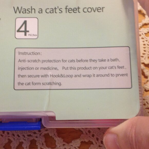 Anti-Scratch Boots for Cats, Velcro Close, Adjustable - Picture 3 of 4